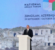 <i><b>Prezident Zəngilanda keçirilən Forumda iştirak edir - <font color=red>FOTO</b></i></font>