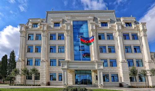 Binəqədi İcra Hakimiyyətinin baş məsləhətçisi milyonluq obyektə sahibdir -