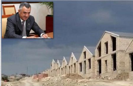 Hökməli qəsəbəsində sənədsiz evləri tikən Xamis adlı şəxs kimdir? -