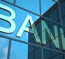 <i><b>Hansı bankın öhdəliyi daha çoxdur? - <font color=red> CƏDVƏL</b></i></font>