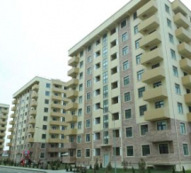 <i><b>Boş qalan mənzillərə qənim kəsilən oğrular -<font color=red> VİDEO</b></i></font>