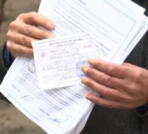 <i><b>Tikinti şirkəti vətəndaşın evini təhvil vermir?-<font color=red>VİDEO</b></i></font>