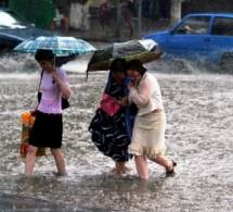 <i><b>Güclü yağış yağacaq, şimşək çaxacaq -<font color=red> Sabahın havası </b></i></font>